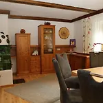 Casa de Férias Schmiedgut Haus im Ennstal