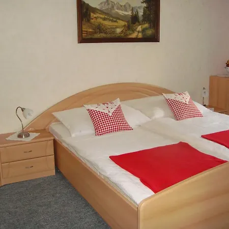 Semesterbostad Schmiedgut Haus im Ennstal